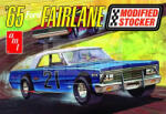 AMT 1965 Ford Fairlane Modified Stocker 1: 25 autó makett AMT1190