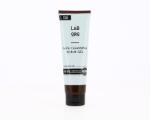 LABOR8 Hemp face cleansing scrub gel Gel de curățare pentru exfoliant facial cu ulei de cânepă 125 ml