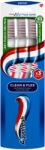 Aquafresh Periuţă de dinţi Clean & Flex, Trio pack