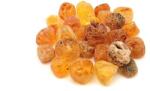 R. M. ékszer Borostyán nyers pebble 8-10mm 10g /csomag (023681)