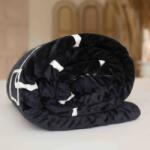 Jerry Fabrics Puha takaró - Szürke / fekete / fehér | 150 x 200 cm (SHERPA-BLANKET-SQUARES)