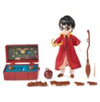 Wizarding World Harry Potter Kviddics jelmez figurával 20 cm (6068567)