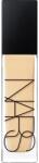 Nars Natural Radiant Longwear Foundation tartós alapozó (élénkítő) árnyalat GOBI 30 ml