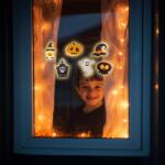 Family Halloween-i LED ablakdekor - gél - többféle forma - 85 cm Family 58186C (58186C) - tutiar