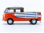 MOTORMAX Volkswagen T1 Pickup with Surfboard Fém Kisautó (1: 24 )-17 cm