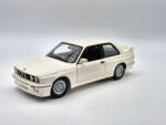 MINICHAMPS BMW E30 M3 (1987) - fehér - Minichamps - 1: 18