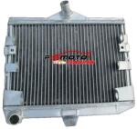  Alumínium radiátor, strapabíró szerkezet, illeszkedik a Yamaha Vmax 1200-hoz, magas hőhatékonyság, közvetlen illeszkedés