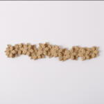  Hőre lágyuló fa díszítőelem - Virágfüzér 14*2cm 43369 (43369)