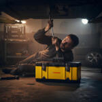 Technic Profi szerszámosláda közepes méretben - 47 cm (Porszórt acél - műanyag) TC Technic