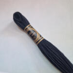  Venus Mouliné osztott hímzőfonal - Fekete - 6310