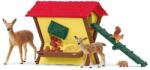 Schleich Hrănirea animalelor din pădure (OLP102642658) Figurina