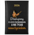 FunnyCase Naptár Fekete A5 2026 Pedagógusnapi Ajándék Te vagy a vezető (Kalendarz Czarny Jesteś Przewdonikiem)