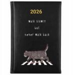 FunnyCase Könyvnaptár 2026 Walk Slowlu Cipő Never Walk Back Fekete Ajándék Wz (KalendarzWALK SLOWLU BUT NEVER WALK BACK)