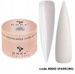 DNKa Cover Base 0042 Sparkling, 30 ml színes körömlakk alap (4823122101020)