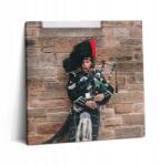 Wallfluent Canvas Falikép Gyönyörű Hálószobába Zenész Játszik A Dudán 60x60 cm (010030010270000075636)