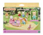 EPOCH Set de joaca Trenulet Sylvanian Families (SF5320) Figurina