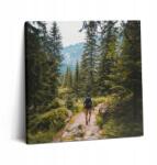 Wallfluent Canvas Fotó Vászon Keret A Konyhába Ember Az Úton Zakopanéban (010030010270000075538)