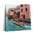 Wallfluent Canvas Fotó Inspiráló Vászon Edzőterem Motorcsónak A Folyón 60x60 (010030010270000075575)