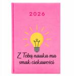 FunnyCase Naptár A5 2026 Rózsaszín Tervező Ajándék Pedagógusnap A kíváncsiság íze (Kalendarz Różowy Smak Ciekawości)