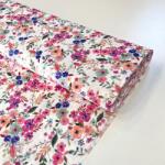  Viszkóz LUREX Tossed flowers white digital print