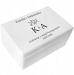 Creative Deco Esküvői doboz gravírozással Esküvői ajándék monogrammal és jókívánságokkal 30x20 (JANCDSD130BCUSTOMWEDLETTERSFBM-W)