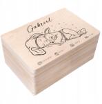 Creative Deco Gravírozott emlékdoboz ajándékba születésre, keresztelőre, születési adatokkal, 30x20x14 cm (JANCDSD130BCUSTOMBABYMEMBOYBOX)