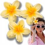 EdiBazzar Szett 3 sárga hajcsat plumeria virágokkal, 8 cm-es trópusi stílus (Zestaw 3 żółtych spinek do włosów 8 cm)