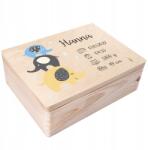 Creative Deco Doboz a gyermek születésére, fa anyakönyvi kivonat gravírozással, ajándék, 40x30x14 (JANCDSD140BCUSTOMELEBMEMBOXFBM)