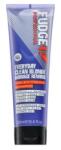 Fudge Professional Clean Blonde Damage Rewind Everyday Violet-Toning Shampoo șampon nuanțator pentru neutralizarea nuanțelor de galben 250 ml
