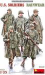 MiniArt Models 1/35 Esőkabátos amerikai katona figurák dioráma kiegészítő (MI35245)