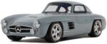 GT Spirit Model de colecție GT Spirit Modern: Mașini - Mercedes-Benz S-Klub Gullwing (Grey) (2019) (GT418)