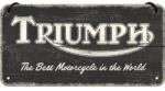 Nostalgic Art Germany Placă Decor metalică cu Șnur 10 x 20 - Triumph - Logo Negru Fundal de Lemn (2183)