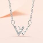  Ezüst női nyaklánc M betű medállal, ezüst achát, Tismill