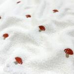  Kabát anyag EMBROIDERY Little mushrooms off white