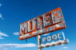 Dimex Vlies Fotótapéta - Old American Motel Sign - 375x250 cm (MS-5-2226)