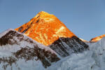 Dimex Vlies Fotótapéta - Evening view of Mount Everest - 375x250 cm (MS-5-1624)