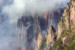 Dimex Vlies Fotótapéta - Clouds above the peaks - 375x250 cm (MS-5-1685)