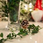 Family Collection Karácsonyi dekoráció - zöld girland - 2, 5 m, 58559C