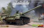 MiniArt Models 1/35 T-54A kidolgozott belső térrel katonai jármű modell