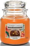 Yankee Candle Paraffin illatgyertya Chocolate Orange Yankee Candle közepes 1 db (1741901E)
