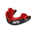 Opro SILVER UFC Black/Red Senior Fogvédő