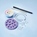 Totum - Vidám Karkötőkészítő - Gyurma Szett - 14 Medál (03319)