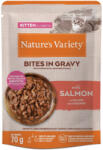 Nature's Variety 28x70g Nature's Variety Kitten Bites lazac szószban nedves macskatáp