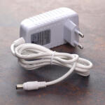 Delux LED tápegység 30W 12V 2, 5A IP20 adapter típusú, fehér DEL1648 (DEL1648)