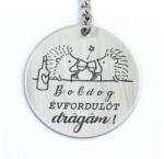R.M. ékszer Boldog évfordulót Drágám - kerek gravírozott acél kulcstartó (13926-RM-K)