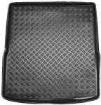 Rezaw-Plast VW Passat B7 2010-2015 (combi) Rezaw-Plast méretpontos csomagtértálca (101831_27161_ah)