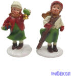  Zöld ruhás téli gyerekek