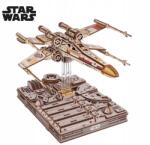UGears X-Wing Fighter Star Wars fából készült mechanikus 3D összecsukható modell (70269)