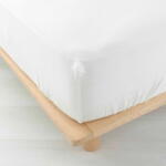 douceur d'intérieur Fehér gumis muszlin lepedő 160x200 cm Angelia - douceur d'intérieur