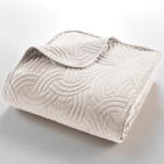 douceur d'intérieur Krémszínű bársony ágytakaró és párnahuzat szett 240x260 cm Solange - douceur d'intérieur